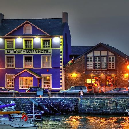 Harbourmaster Hotel Aberaeron Exteriör bild