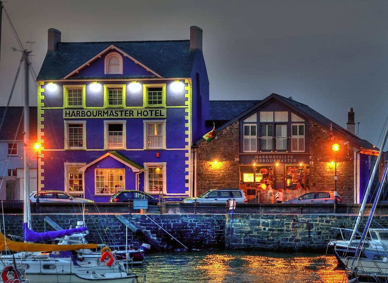 Harbourmaster Hotel Aberaeron Exteriör bild